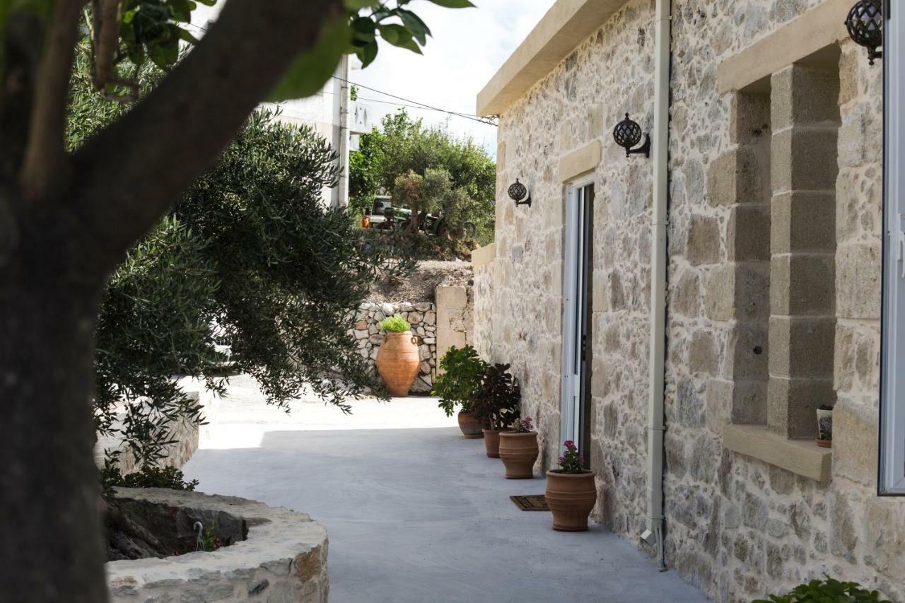 Апартаменты Margarita'S Stone House Platanos  Экстерьер фото